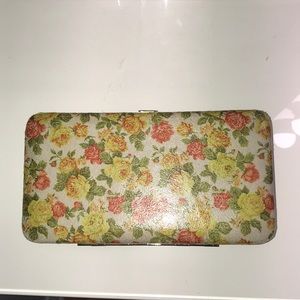 Forever 21 floral wallet